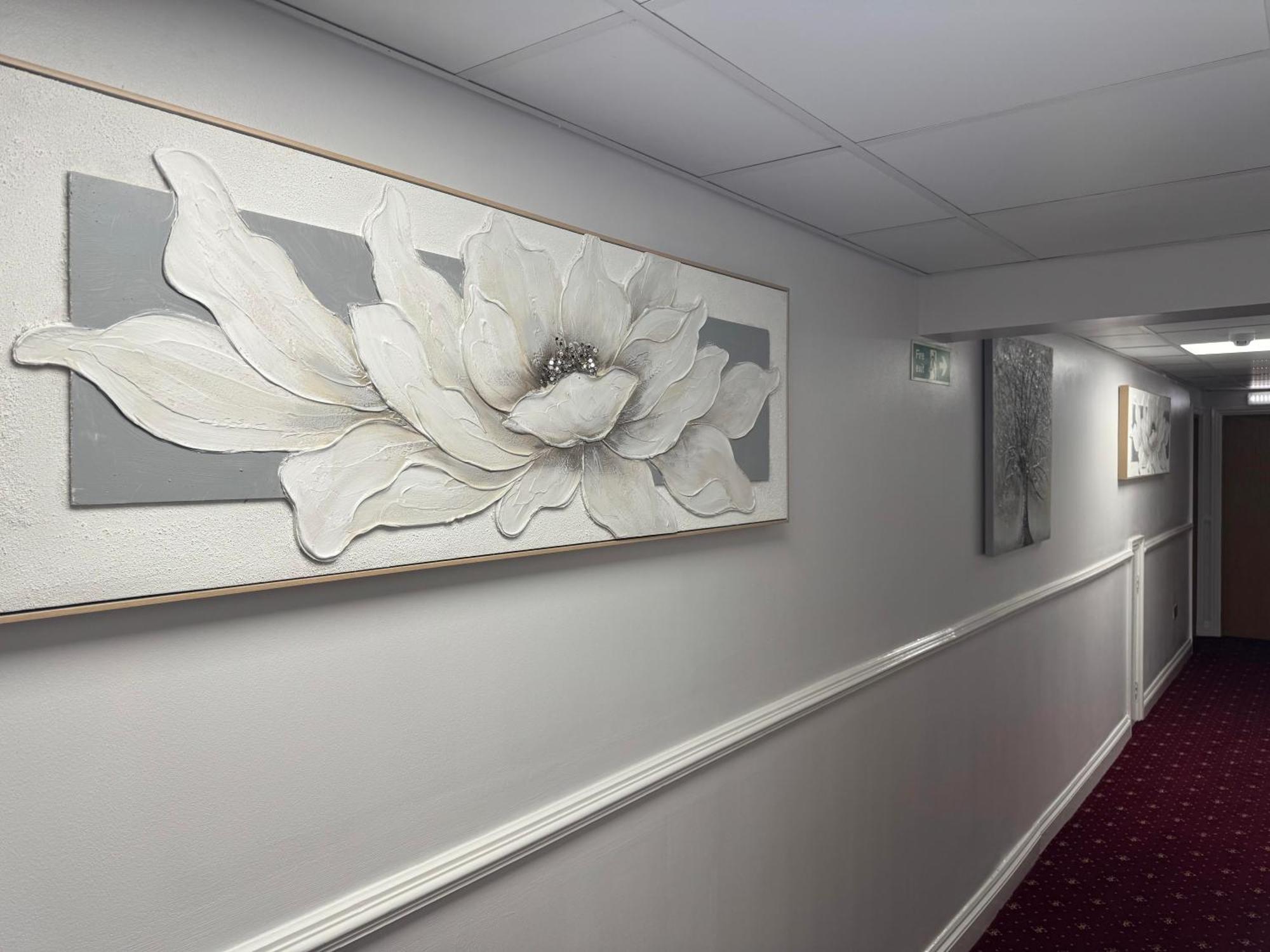Parkside International Hotel Reading Exteriör bild